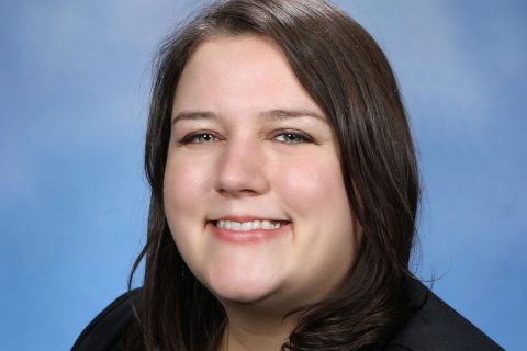 Regina Weiss headshot