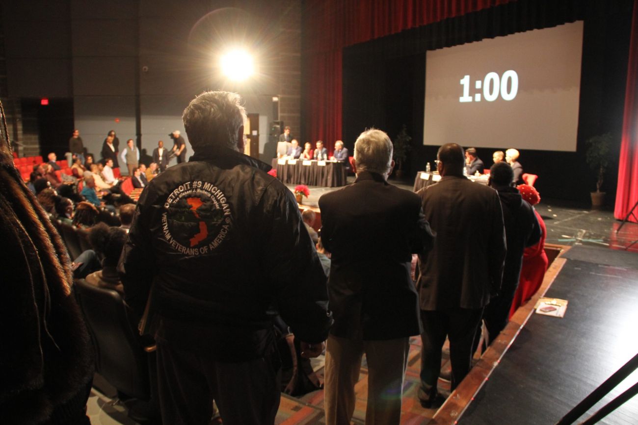 people lining up in meeting