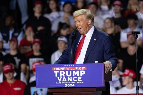 Donald Trump speaking to supporters in Grand Rapids